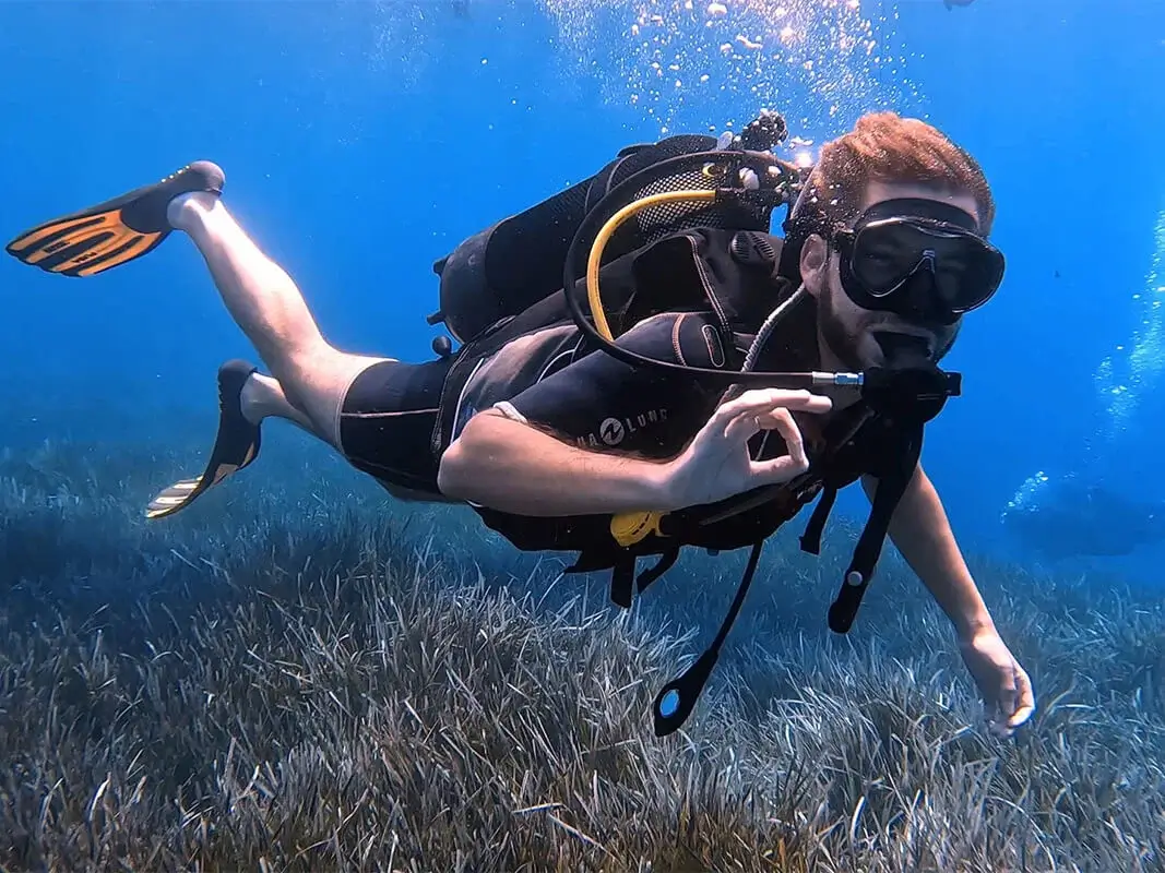 Dive Academy Phuket - PADI Master Scuba Diver Thumbnail Dive Academy Phuket - PADI Master Scuba Diver Thumbnail