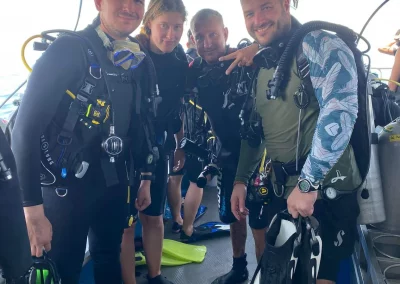 Dive Academy Phuket - Customers 04
