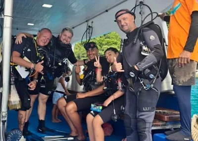 Dive Academy Phuket - Customers 117