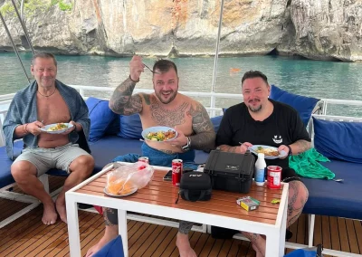 Dive Academy Phuket - Customers 33